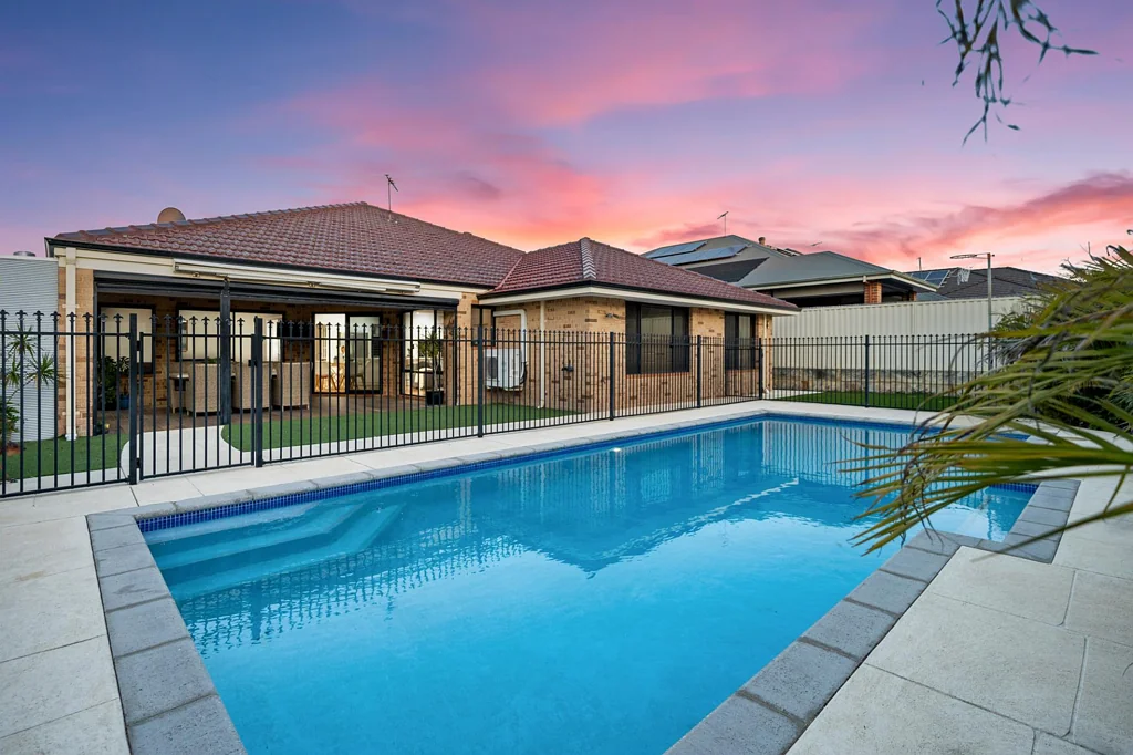 19 Wicklow Circle, Darch, WA 6065