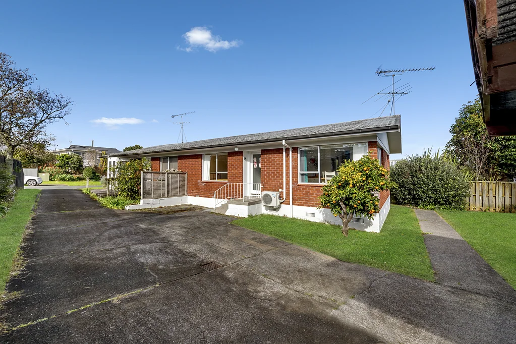 2/30 Galsworthy Place, Bucklands Beach, Manukau City, Auckland