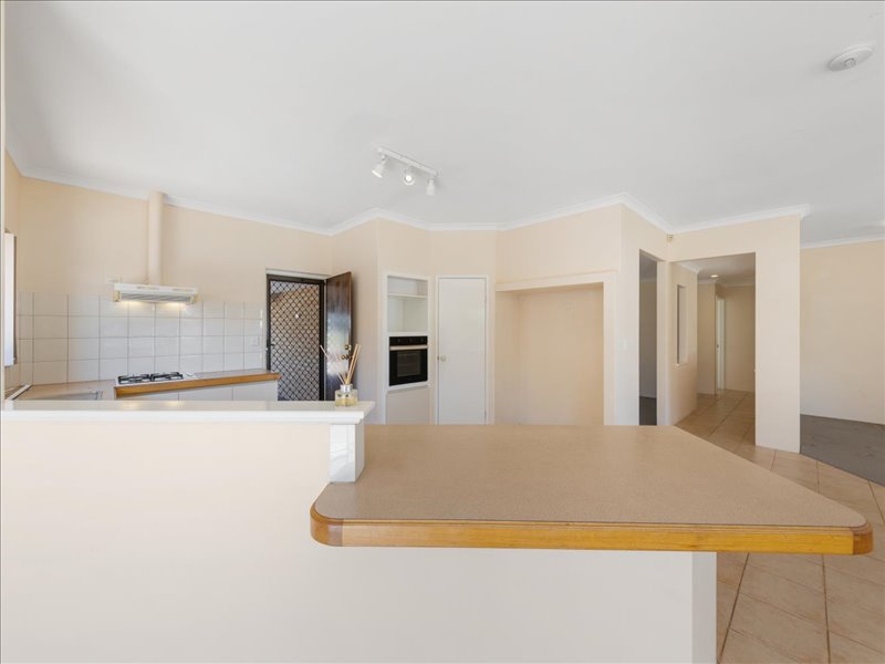 19 WHITECLIFFE SQ, ILUKA WA 6028, 0 habitaciones, 0 baños, House