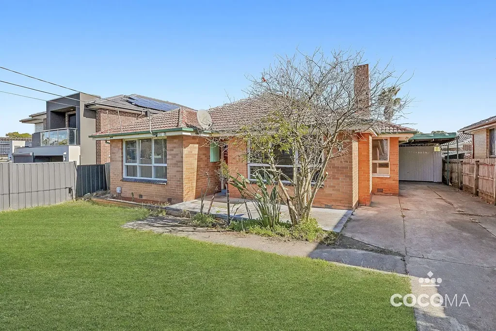 Spacious Family Living in a Prime Springvale Location
