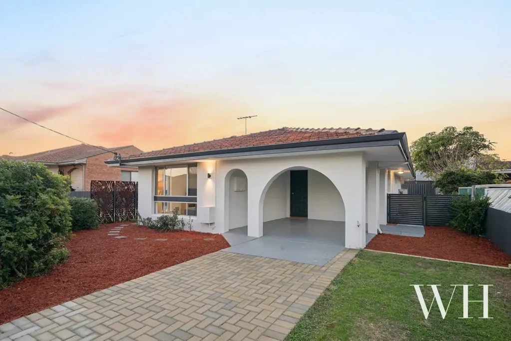 Hamilton Hill 3ห้องนอน Beautifully Renovated Gem with Future Potential