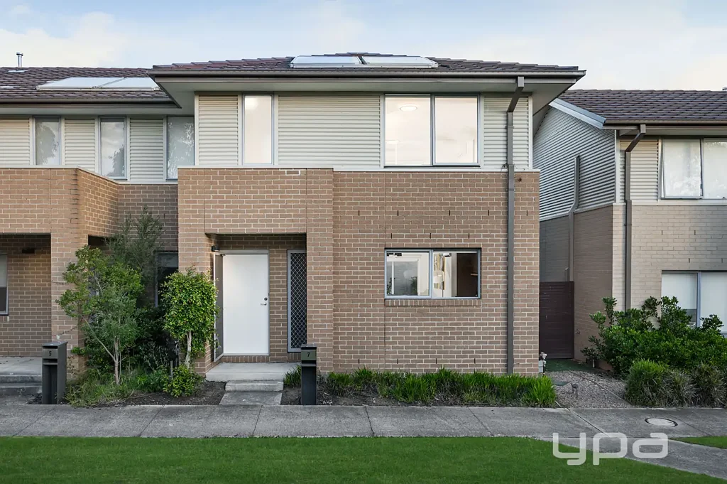 7 Parkfield Walk, Westmeadows, VIC 3049