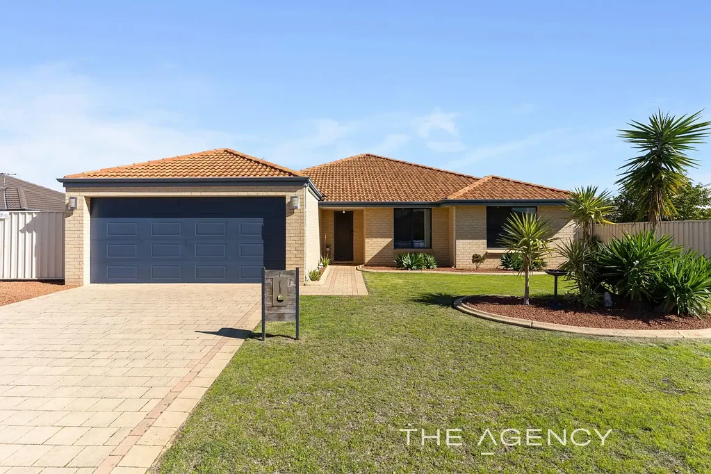 7 Marloo Street, Wattle Grove, WA 6107