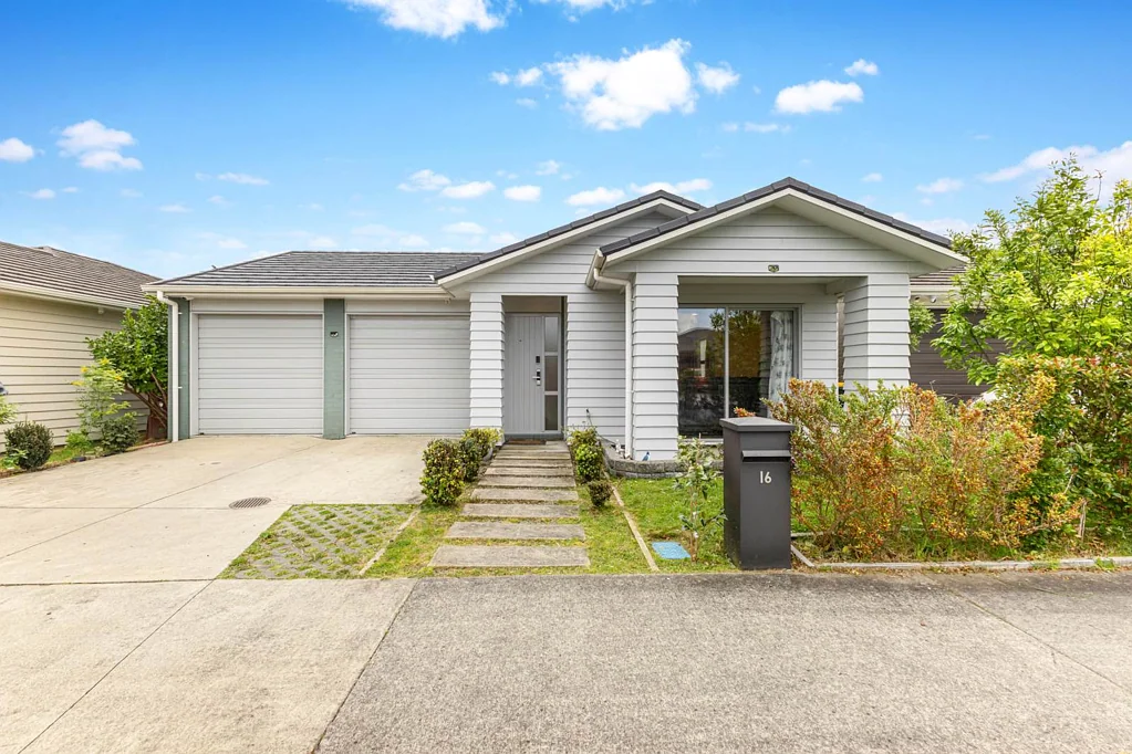 16 Gum Spear Road, Takanini, Papakura, Auckland