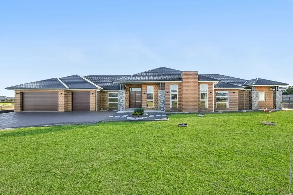 Luxury Living in the Heart of Twin Creeks Estate