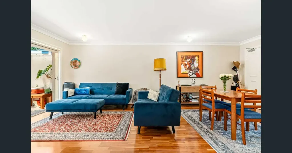 Spacious & Stylish Apartment with Leafy Outlook
