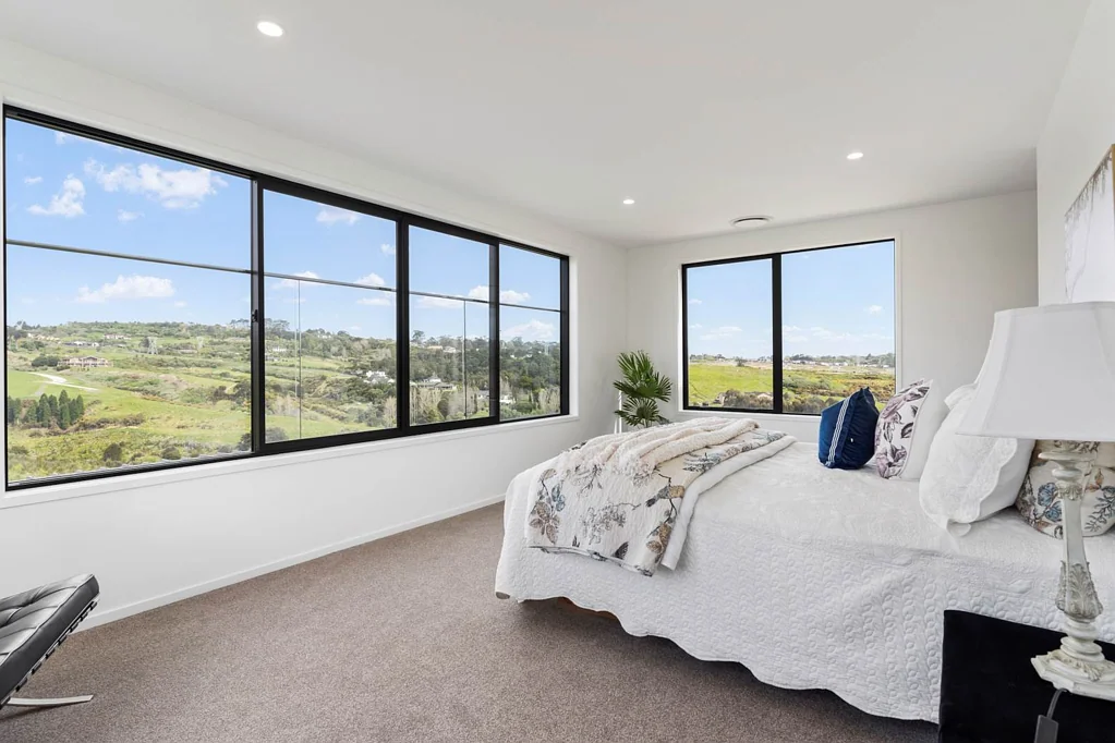 8 Backridge Way, Flat Bush, Manukau City, Auckland