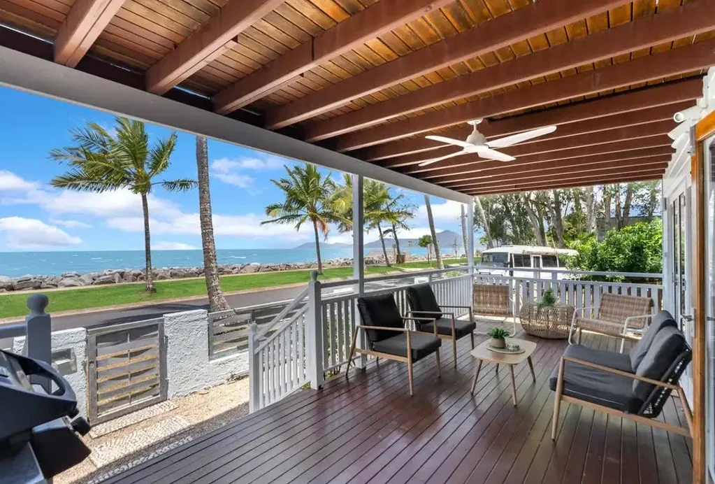 FURNISHED BEACH SIDE DREAM WITH A LARGE SHED!