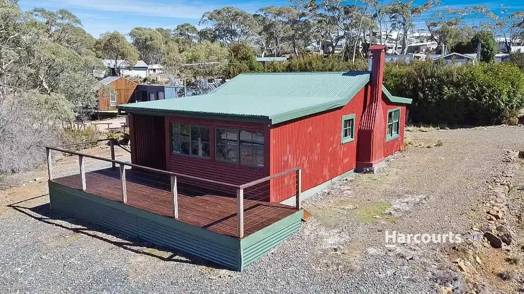 1 Johnstone Road, Doctors Point, TAS 7304