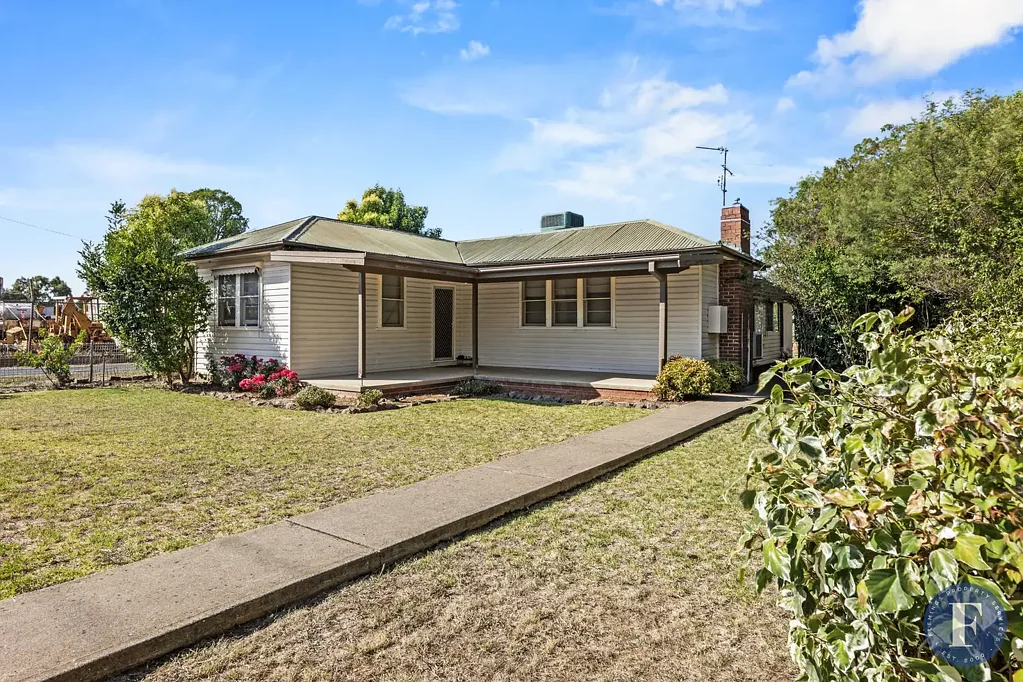 12 MacKay Street, Cootamundra, NSW 2590