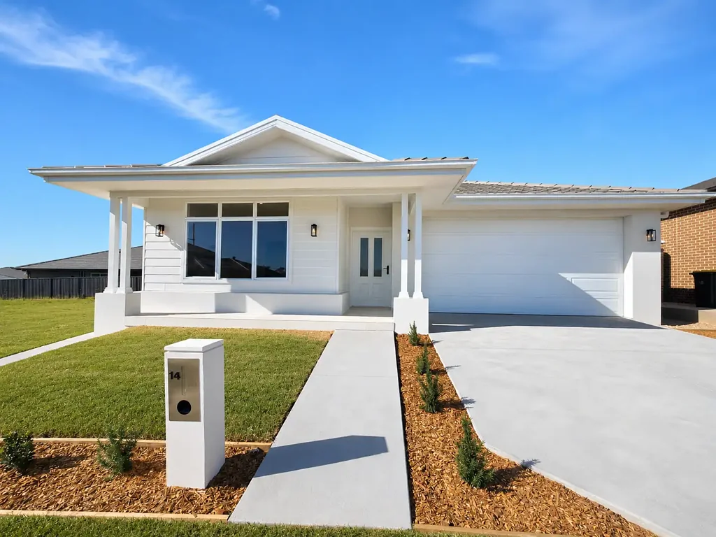 Luxury Living in Prestigious Bingara Gorge Estate