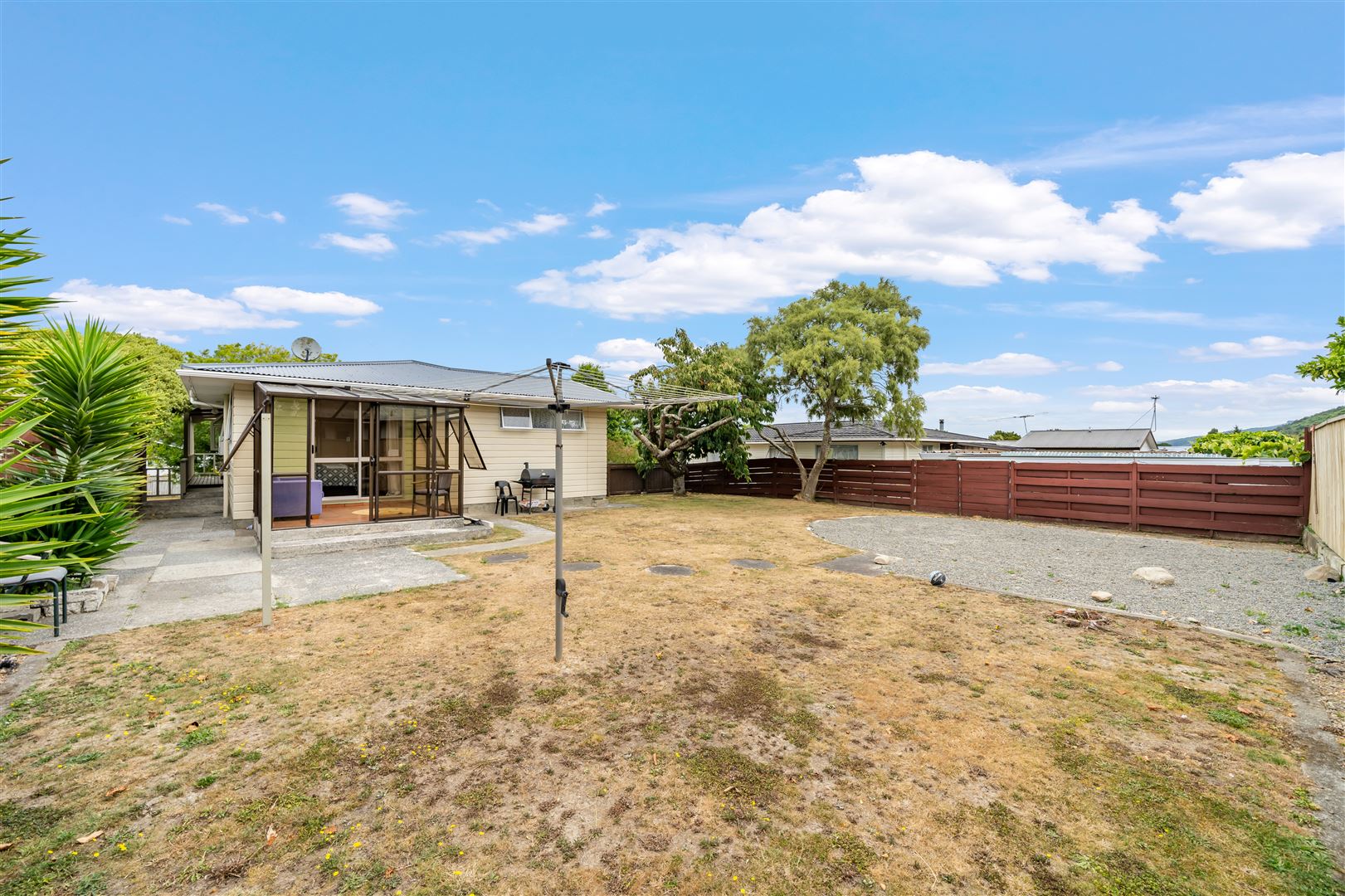 178 California Drive, Totara Park, Upper Hutt, 3 Schlafzimmer, 1 Badezimmer