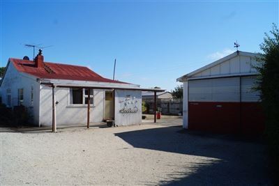 17 Montrose Avenue, Culverden, Hurunui, 4 Bedrooms, 1 Bathrooms