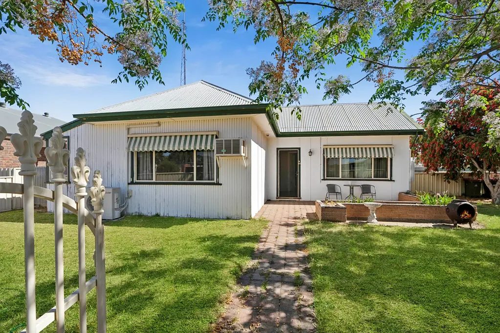 12 Anderson Terrace, Glossop, SA 5344