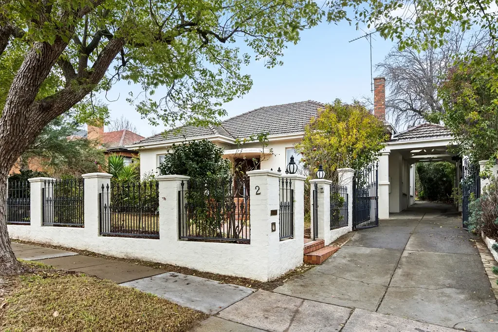 RIVERSIDE ESTATE