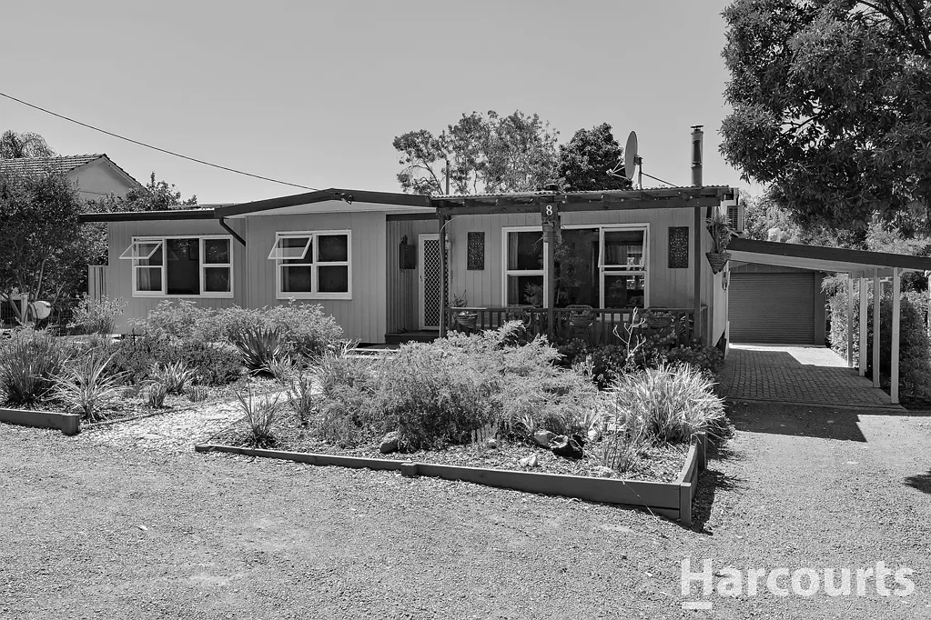 8 Poplar Street, Dwellingup, WA 6213
