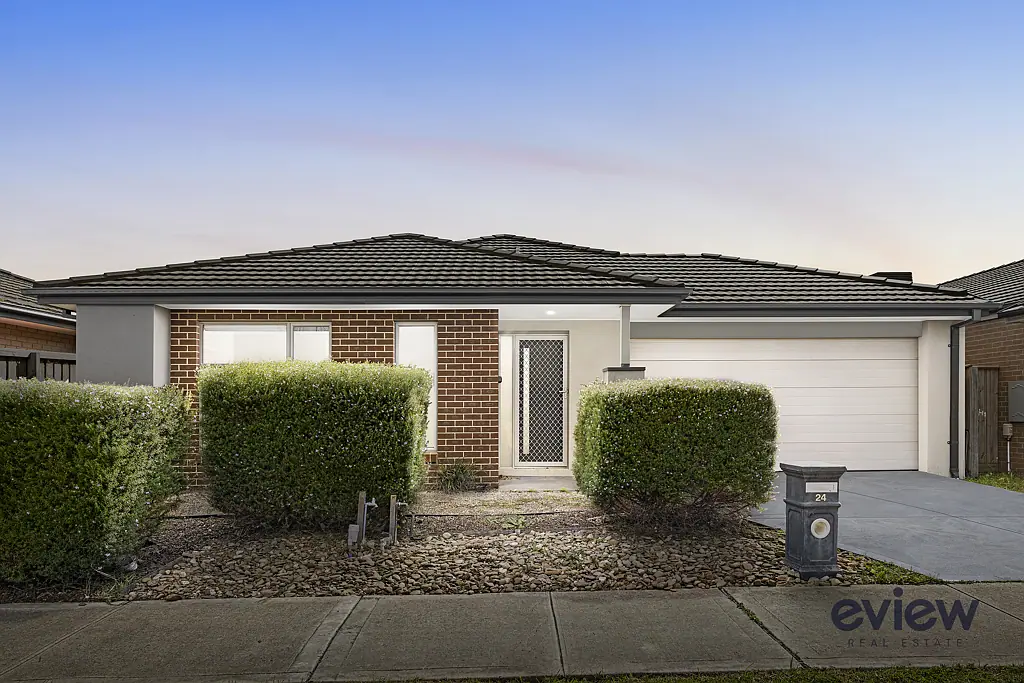 24 Fairhall Avenue, Werribee, VIC 3030