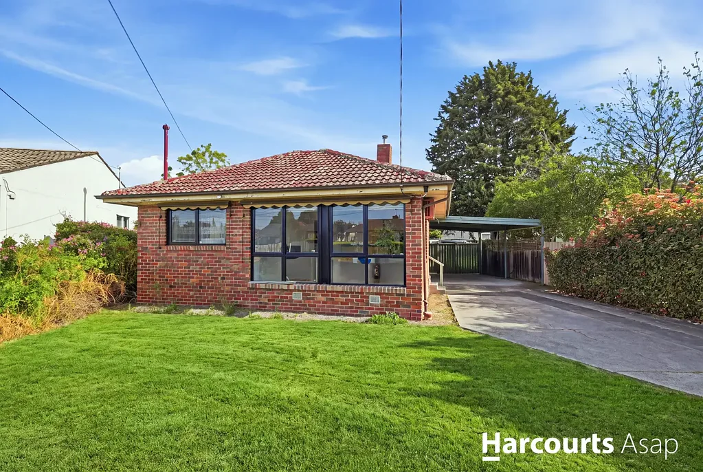 Doveton 3 Bedroom 624m² of Opportunity in a Convenient Doveton Location