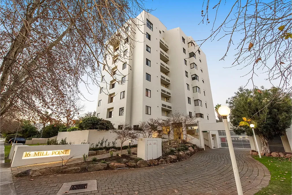 South Perth 3Zimmer GENEROUS SIZE LIGHT FILLED APARTMENT