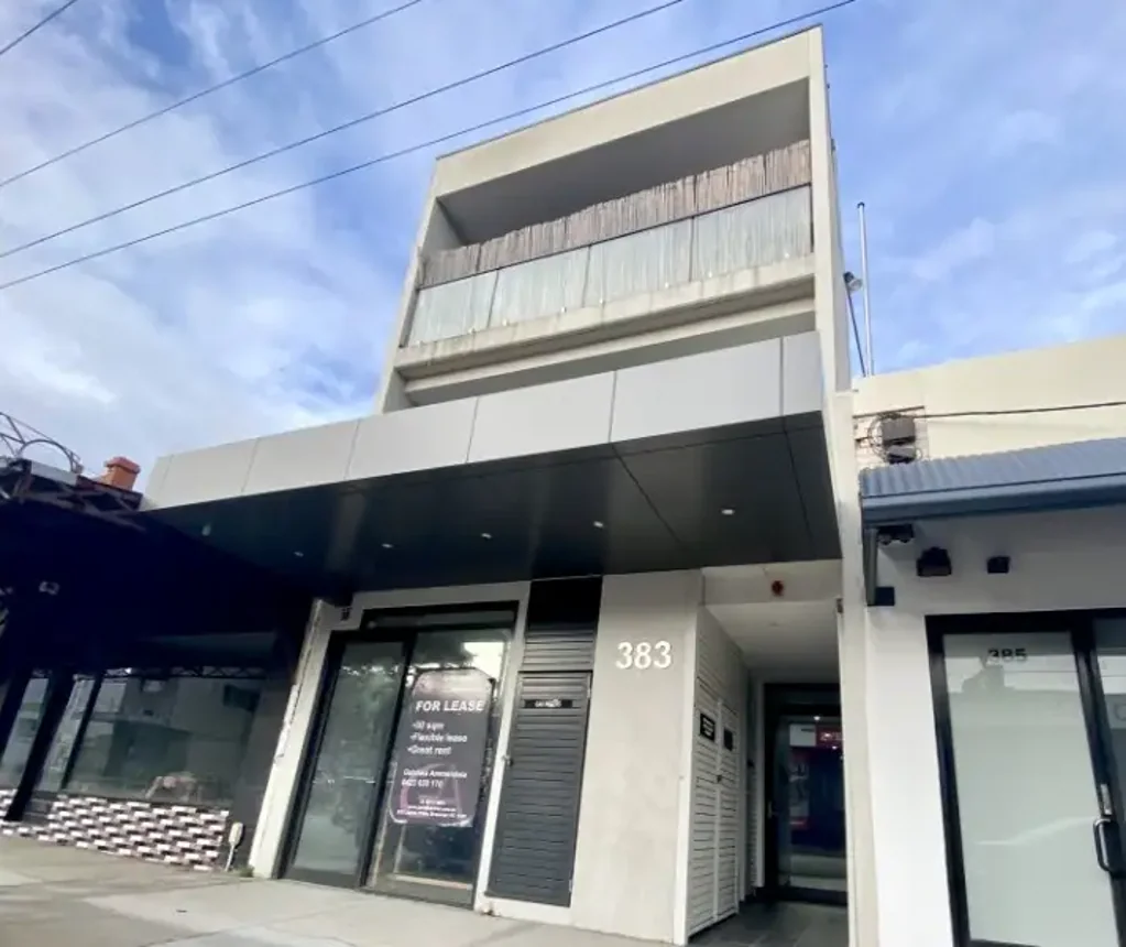 EXTRAORDINARILY SPACIOUS TWO BEDROOM APARTMENT WITH ENDLESS NATURAL LIGHT | FLARE REAL ESTATE