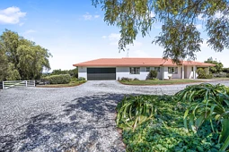 631 Horsham Downs Road, Horsham Downs