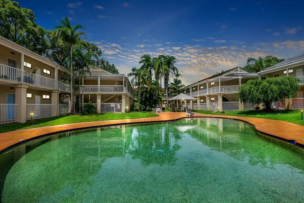 Periwinkle Apartments - Coral Coast Drive, Palm Cove, QLD 4879