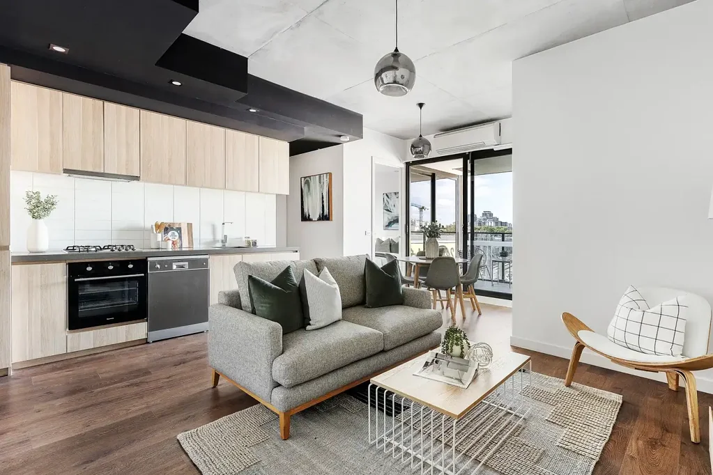 A Stylish Sanctuary With A Vibrant Vibe
