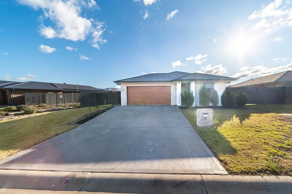 6 Bradford Circuit, Dubbo, NSW 2830