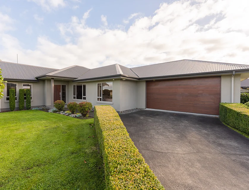 21 Pukawa Place, Feilding, Manawatu, 4 कमरे, 2 बाथरूम, House