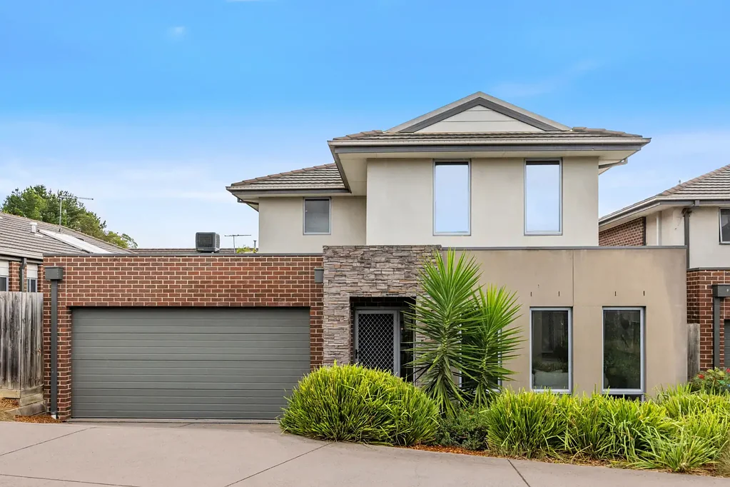 Berwick 3Zimmer Stylish, Spacious & Superbly Located