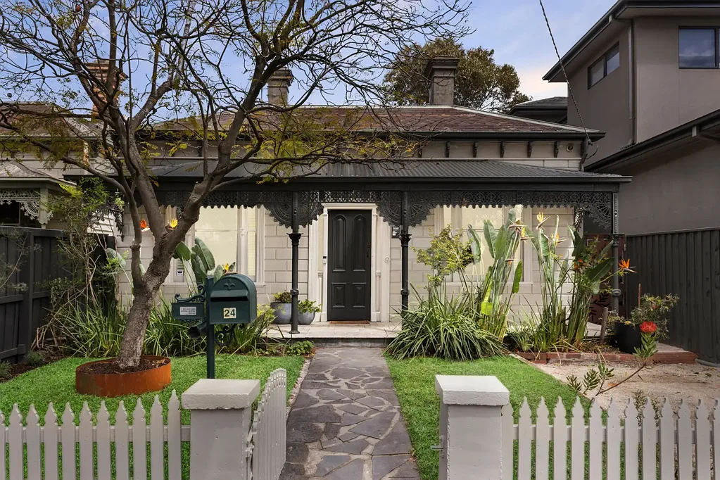 24 St Georges Road, Armadale, VIC 3143