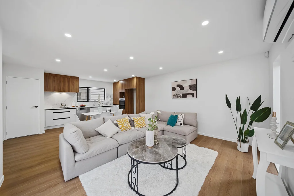 Papakura 3침실 The Wait Is Over! Title Issued, Move In Now!