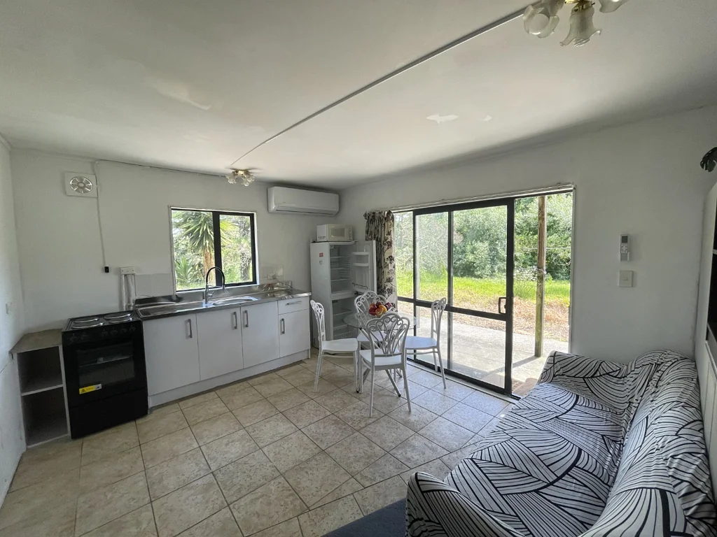 Looking for a cozy, fully furnished place to call home?