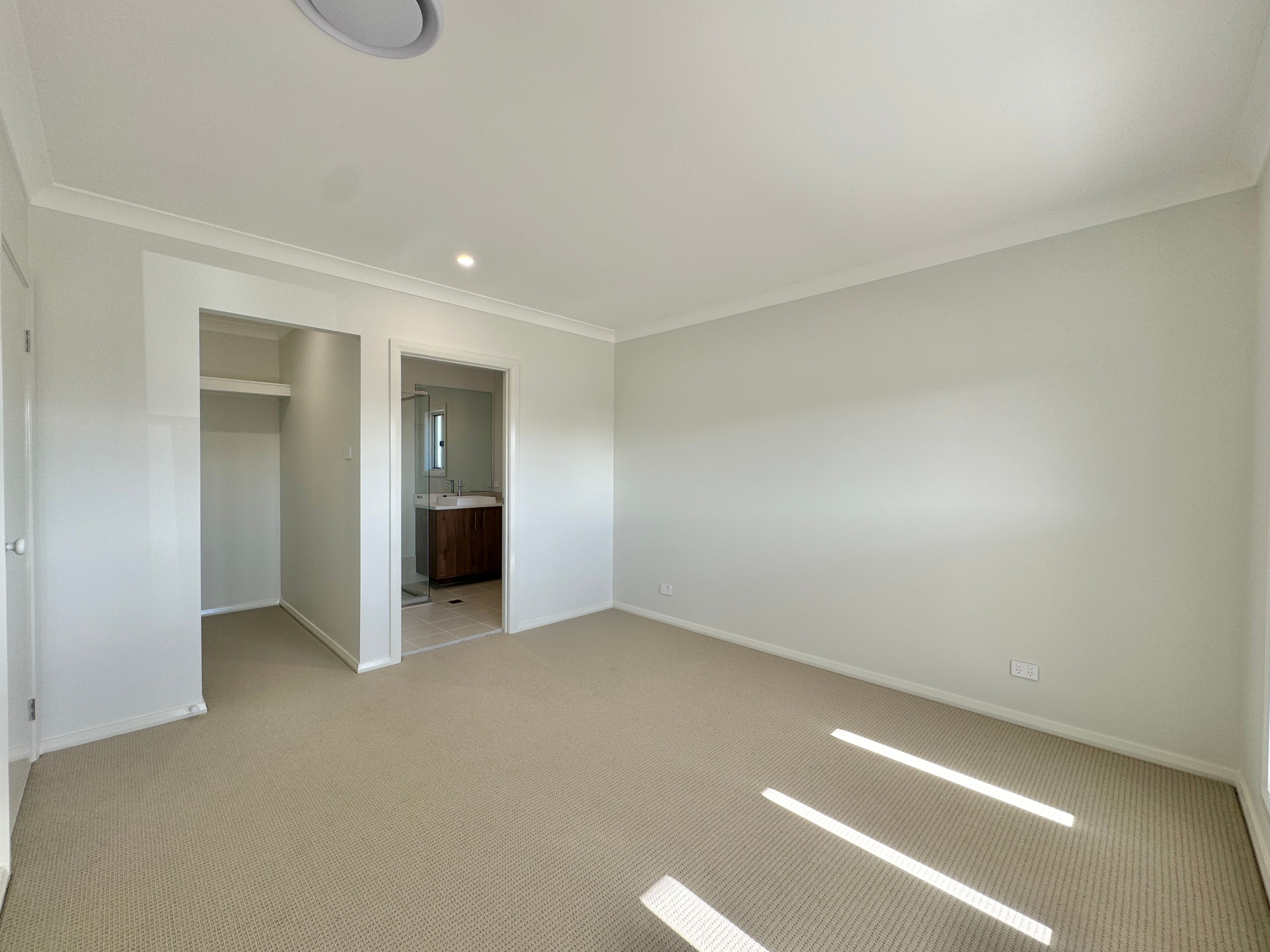 26 TALBOT PWY, NORTH ROTHBURY NSW 2335, 0 phòng ngủ, 0 phòng tắm, House