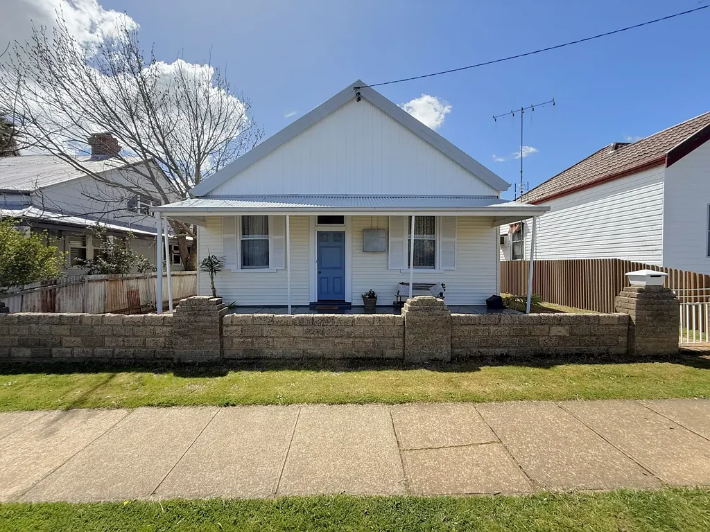 129 Albury Street, Harden, NSW 2587