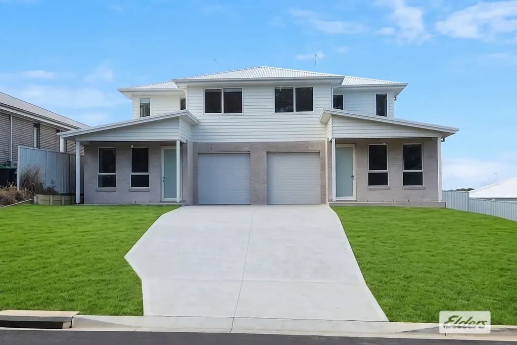 Brand New Luxury Duplex – Contemporary Beachside Living at Its Finest