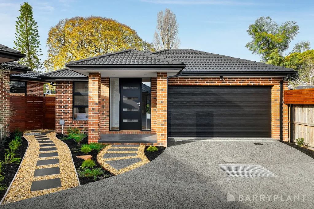 Croydon 3房  UNIT 2 SOLD. UNIT 3 NOW AVAILABLE.