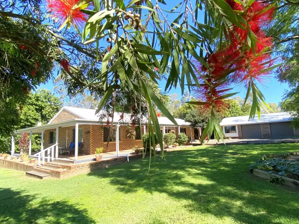 15 Krugers Road, Spring Creek, QLD 4343