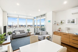 604/10 Regent Street, Wollongong