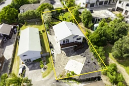 210 Albany Highway, Albany