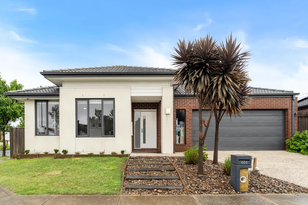 466 Brookfield Boulevard, Mickleham, VIC 3064