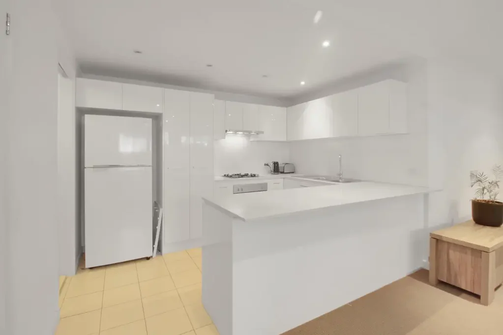 Spacious Apartment in Prime Wollongong Location