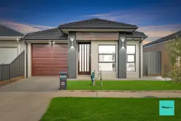 52 Communal Road, Wyndham Vale