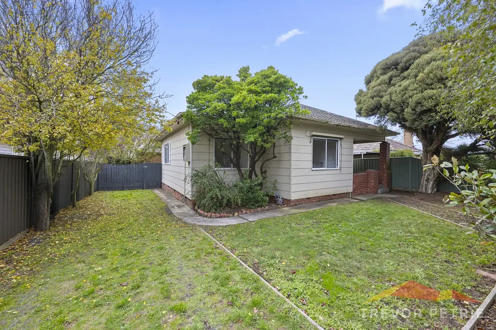 Wendouree 3Habitaciones Position Perfect – Opportunity Knocks in Wendouree