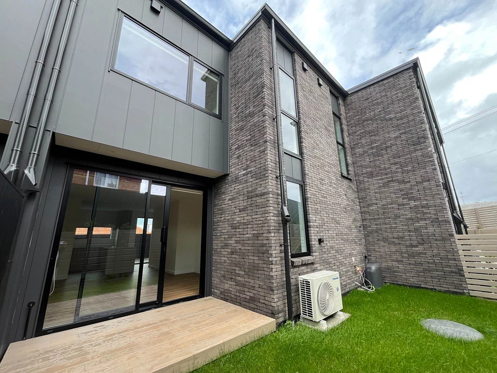 BrandNew 3 bedroom spacious house in Glen Innes
