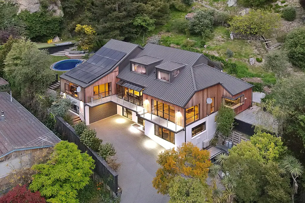 Mount Pleasant 7ਬੈੱਡਰੂਮ Live Large, Earn Smart - The Ultimate Family Setup