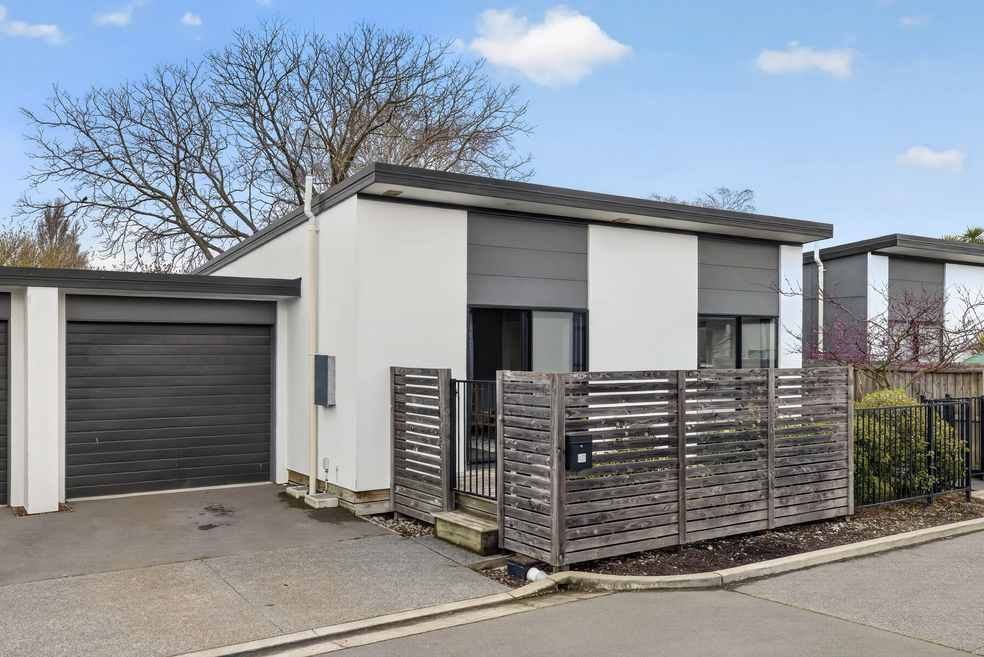 Phillipstown 2 Bedroom CITY FRINGE - HOME OR INVESTMENT