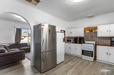 90 Flinders Avenue, Whyalla Stuart, SA 5608, 3 રૂમ, 1 બાથરૂમ, House