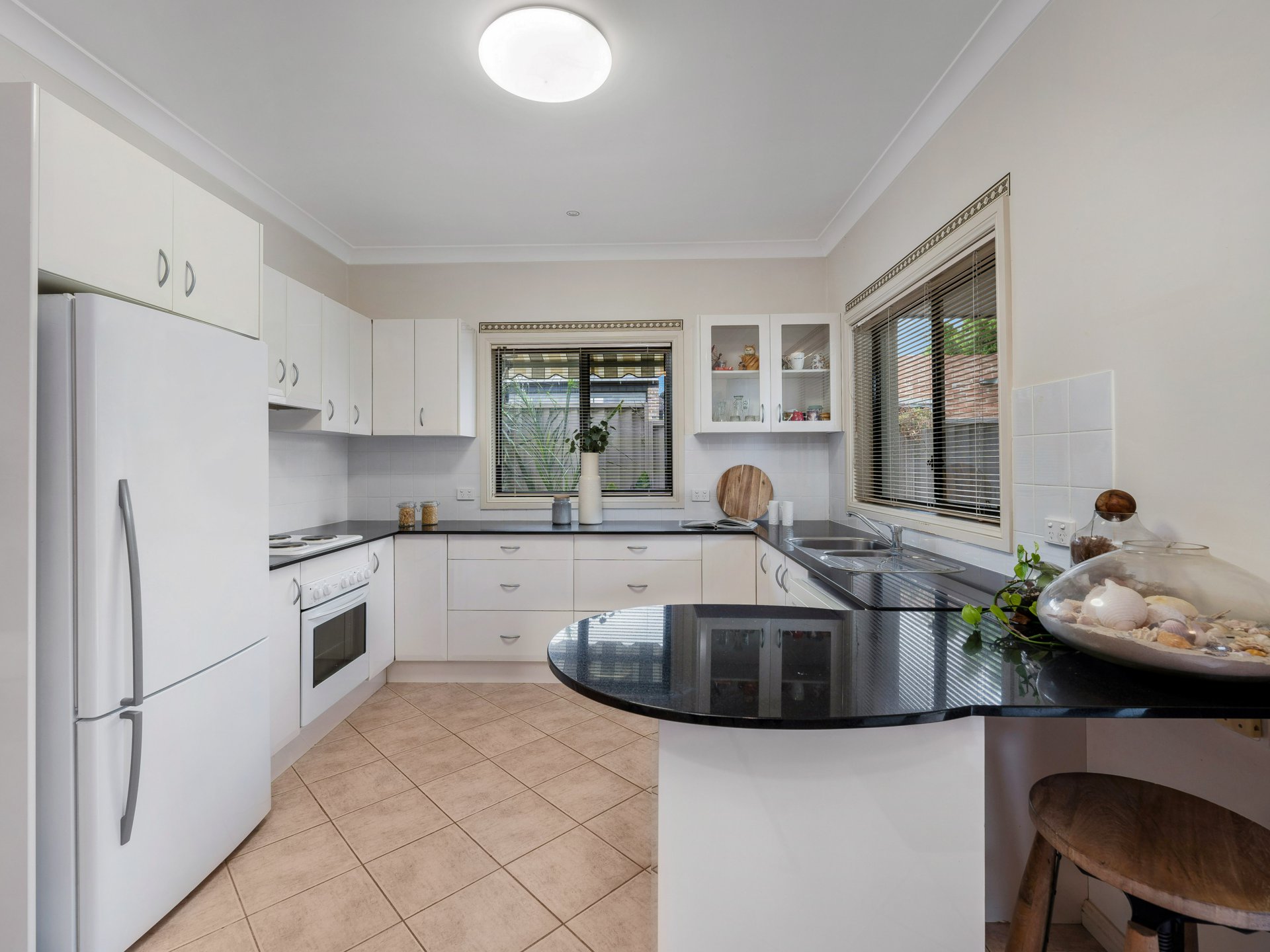 2A PARKSIDE DR, SANDRINGHAM NSW 2219, 0房, 0浴, House