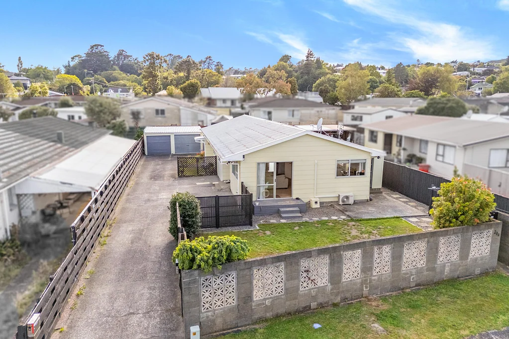 28A Roband Crescent, Brown Owl, Upper Hutt, Wellington